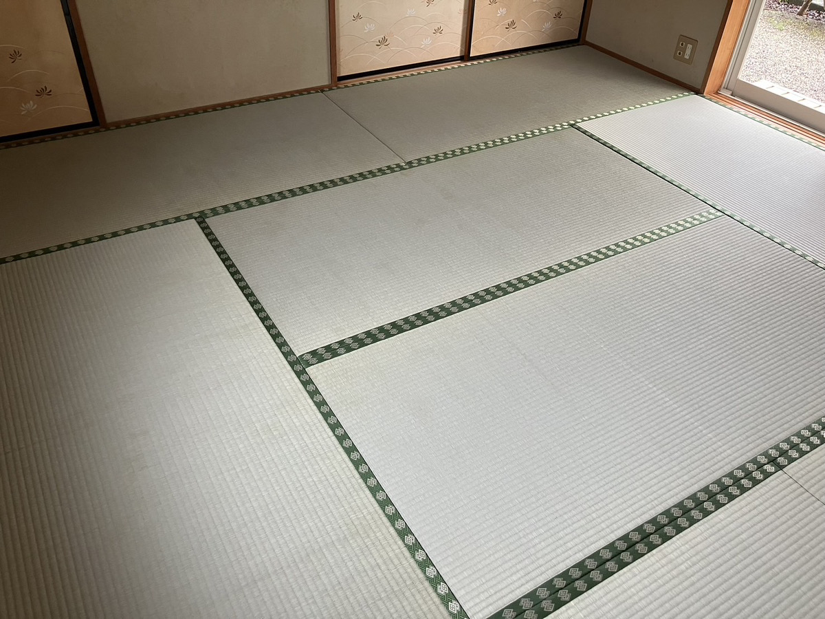 鈴鹿市郡山町で畳表替え