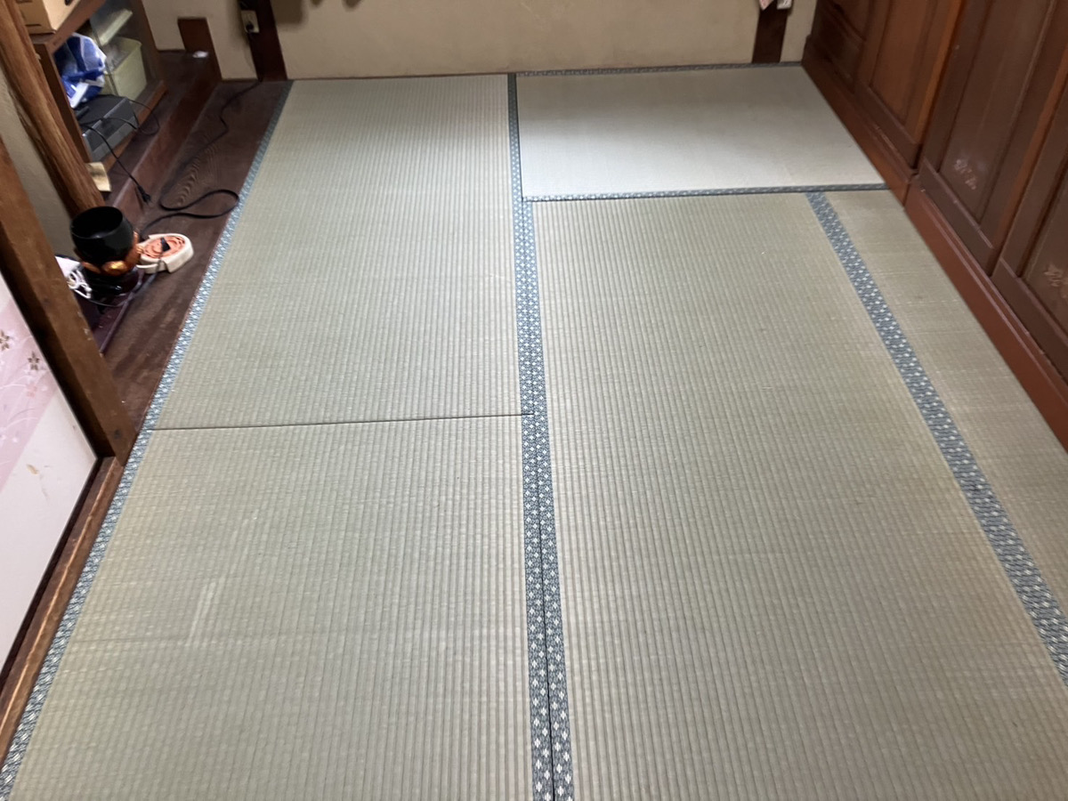 富田一色町で畳新調